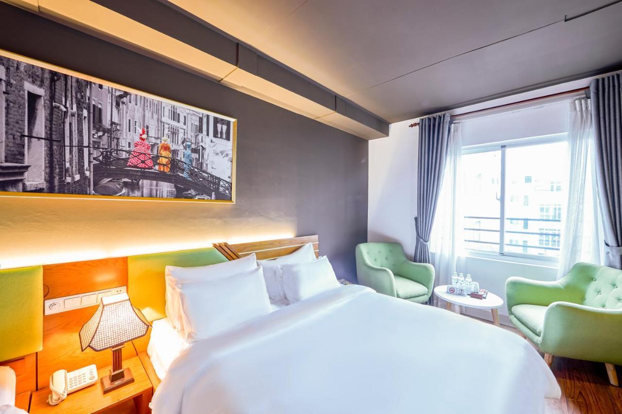 The Noble Swan Hotel Saigon ホーチミン市 エクステリア 写真