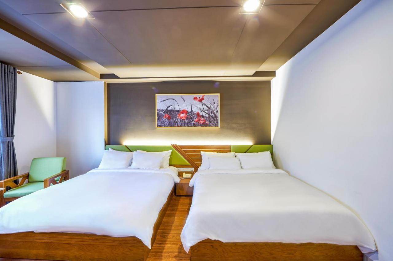 The Noble Swan Hotel Saigon ホーチミン市 エクステリア 写真