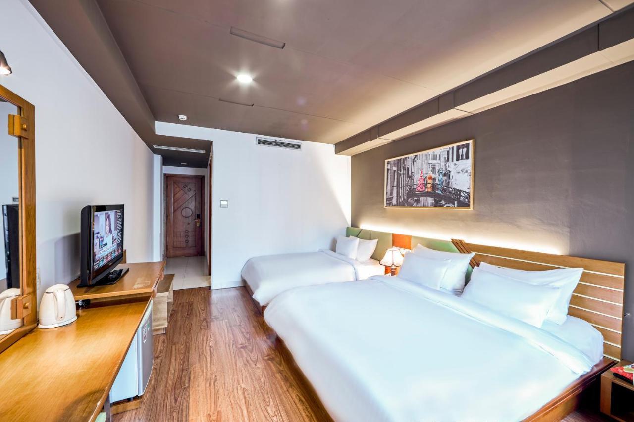 The Noble Swan Hotel Saigon ホーチミン市 エクステリア 写真